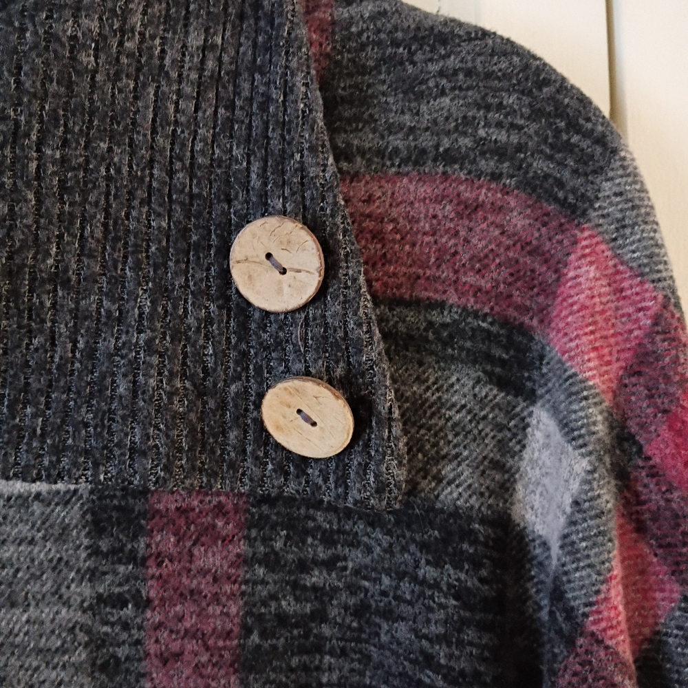 Chris & Carol Women's Cowl Neck Plaid Sweater - Red and Gray - Picture 7 of 8